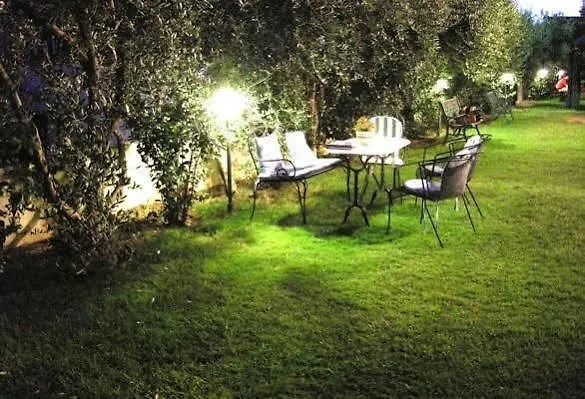 B&B Olive Garden Posada  Bed & Breakfast